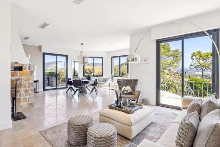 Image No.6-4 Bed House for sale