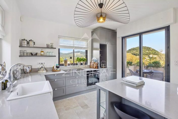 Image No.7-Maison de 4 chambres à vendre à Mandelieu-la-Napoule