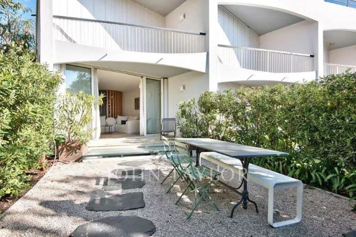 Image No.1-3 Bed Apartment for sale