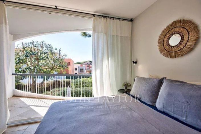 Image No.18-3 Bed Apartment for sale