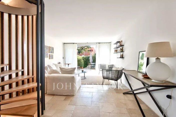 Image No.6-3 Bed Apartment for sale