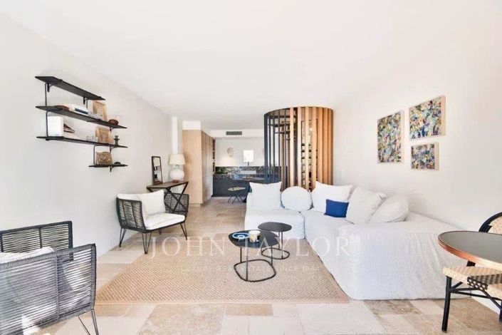 Image No.7-3 Bed Apartment for sale