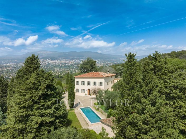 Image No.25-7 Bed House for sale