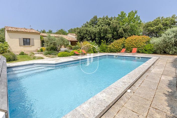 Image No.13-5 Bed House for sale