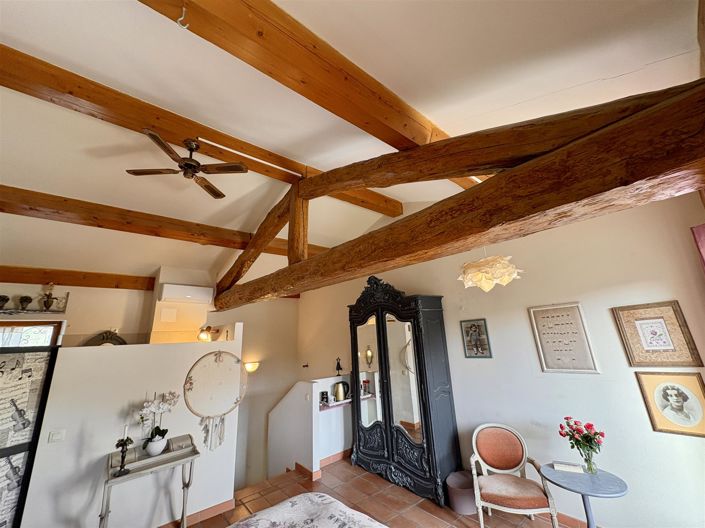 Image No.11-1 Bed House for sale