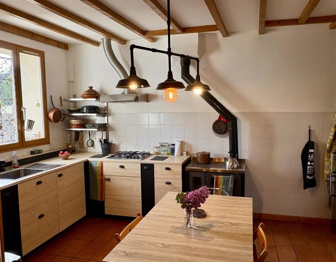 Image No.3-1 Bed House for sale