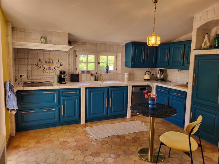 Image No.7-4 Bed House for sale