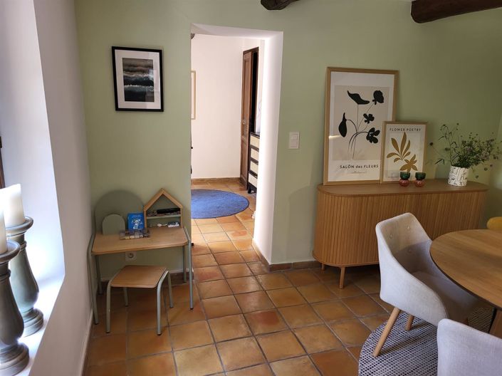 Image No.8-4 Bed House for sale