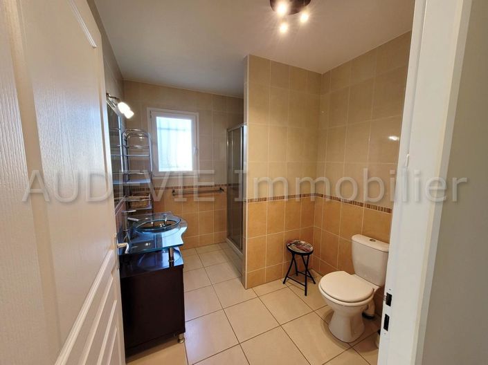 Image No.10-4 Bed House for sale