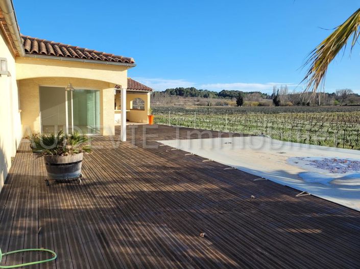 Image No.2-4 Bed House for sale