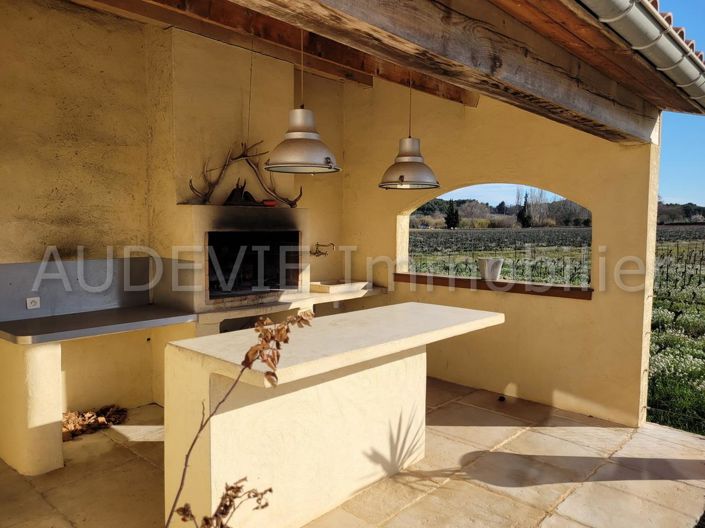 Image No.3-4 Bed House for sale