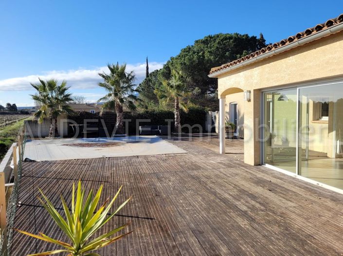 Image No.6-4 Bed House for sale