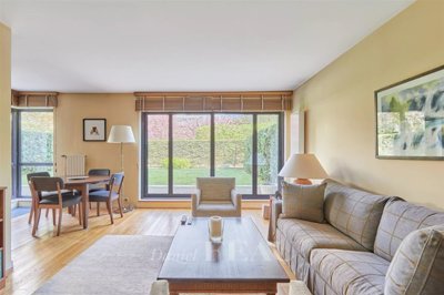1 - Suresnes, Apartment