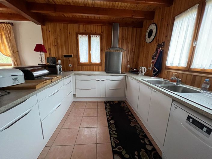 Image No.5-3 Bed House for sale