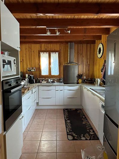 Image No.6-3 Bed House for sale