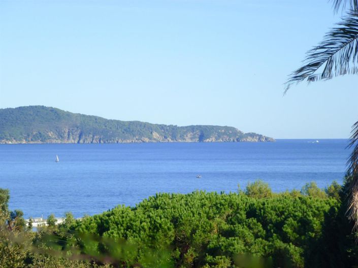 Image No.2-Maison de 3 chambres à vendre à Cavalaire-sur-Mer