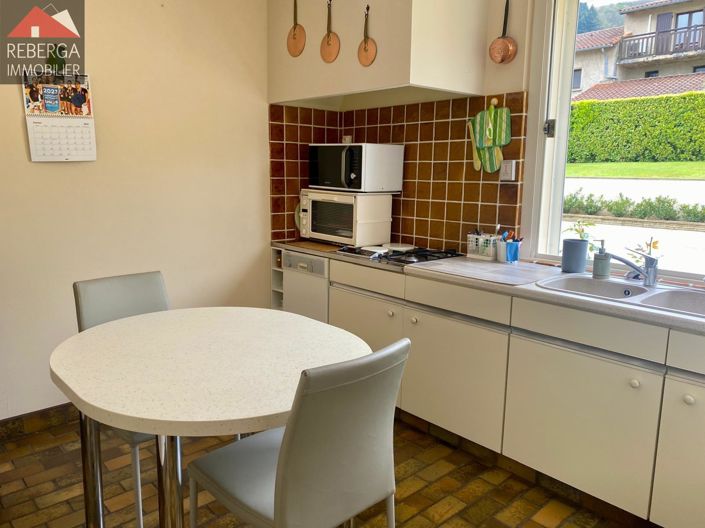 Image No.5-2 Bed House for sale