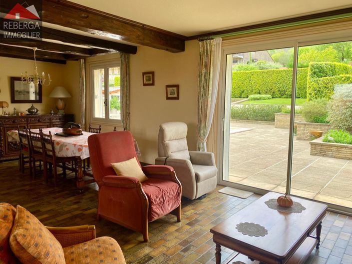 Image No.6-2 Bed House for sale