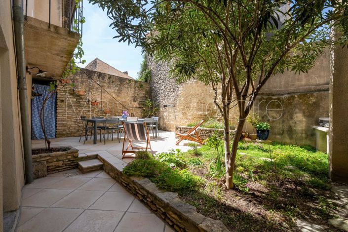 Image No.10-4 Bed House for sale