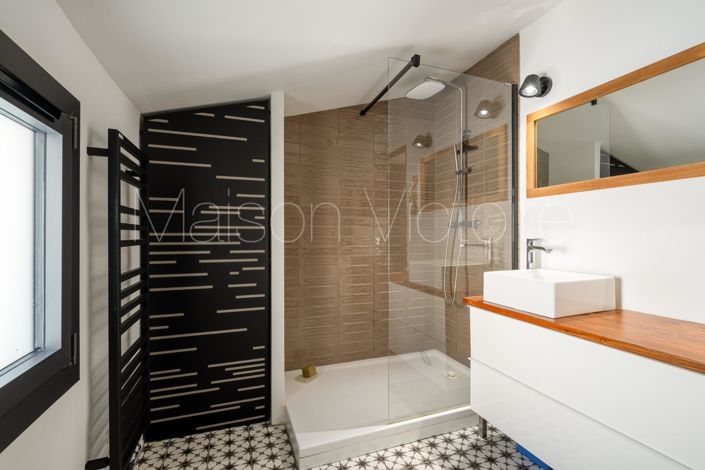 Image No.17-4 Bed House for sale