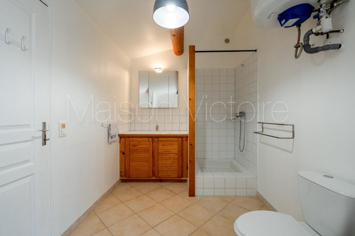 Image No.20-4 Bed House for sale