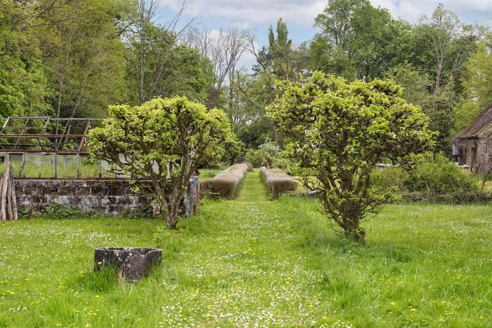 Image No.13-11 Bed House for sale