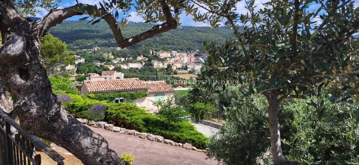 Image No.17-5 Bed House for sale