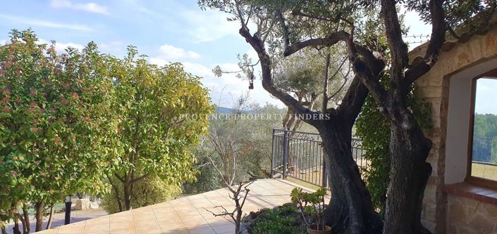 Image No.19-5 Bed House for sale