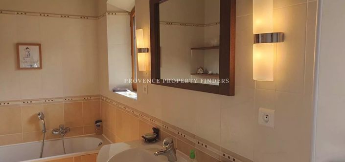 Image No.34-5 Bed House for sale