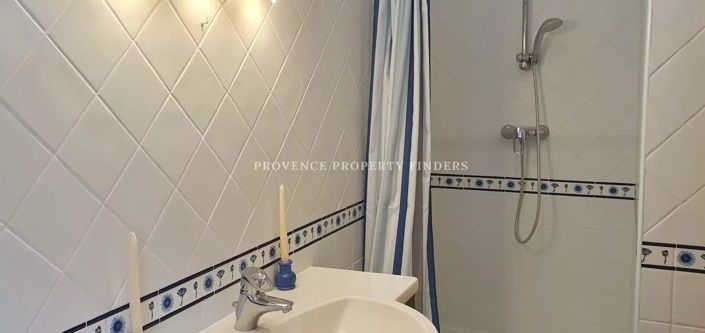 Image No.35-5 Bed House for sale