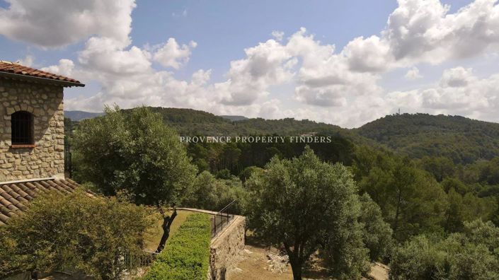 Image No.40-5 Bed House for sale