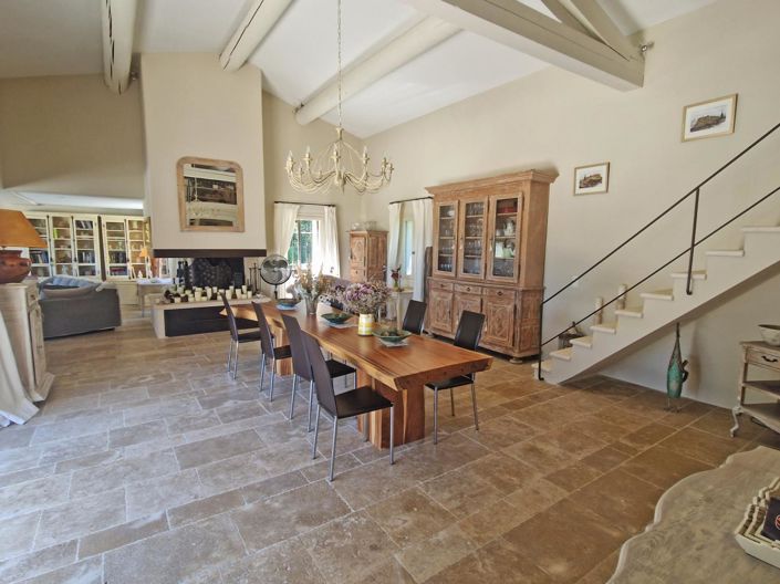 Image No.4-5 Bed House for sale