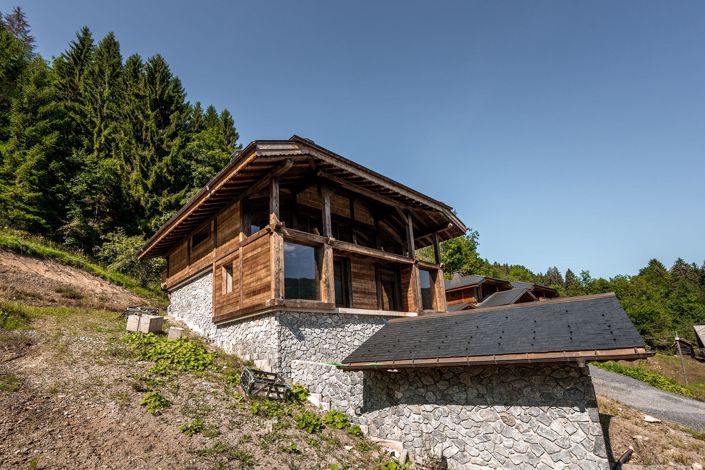 Image No.1-4 Bed House for sale