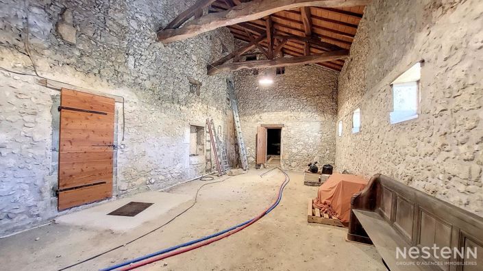 Image No.19-4 Bed House for sale