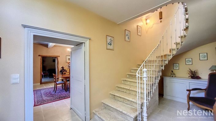 Image No.2-4 Bed House for sale