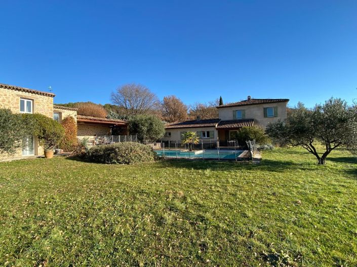 Image No.1-4 Bed House for sale