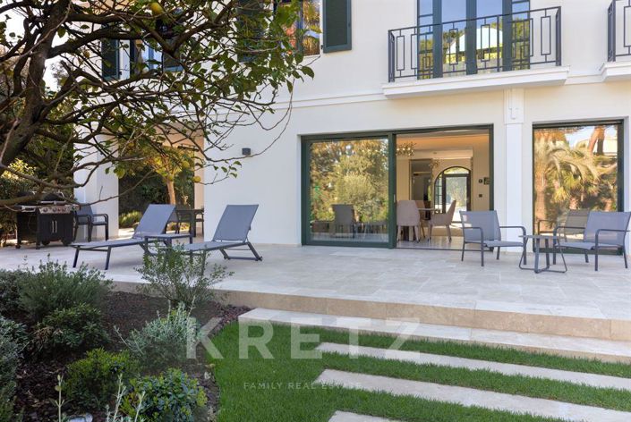 Image No.8-6 Bed House for sale