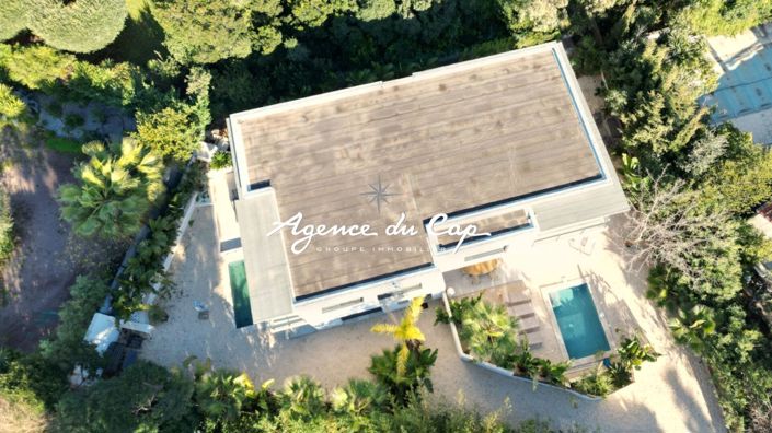 Image No.2-Maison de 6 chambres à vendre à Saint-Raphael