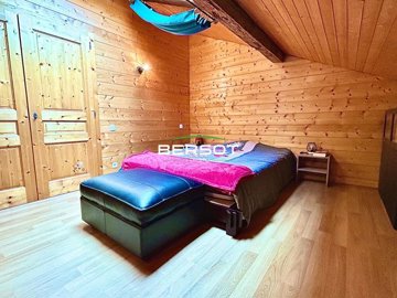 ajuesjguf9z9kj6v12