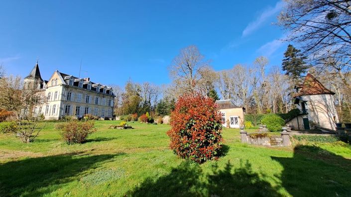 Image No.2-9 Bed House for sale