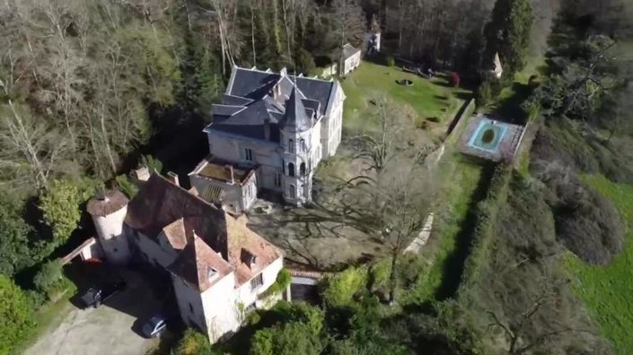 Image No.5-9 Bed House for sale