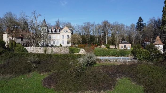 Image No.6-9 Bed House for sale