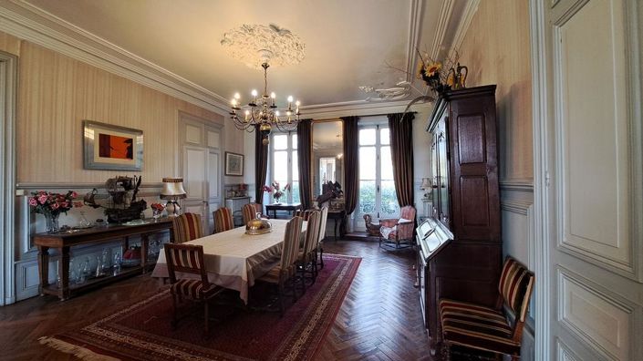 Image No.9-9 Bed House for sale