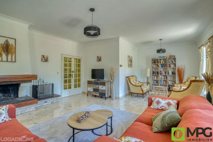 Image No.3-Maison de 10 chambres à vendre à Bajamont