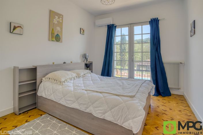 Image No.7-Maison de 10 chambres à vendre à Bajamont