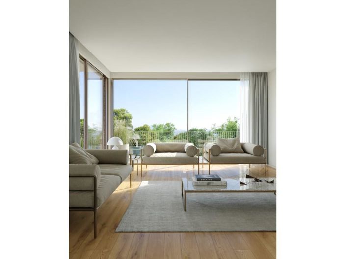 Image No.1-3 Bed Apartment for sale