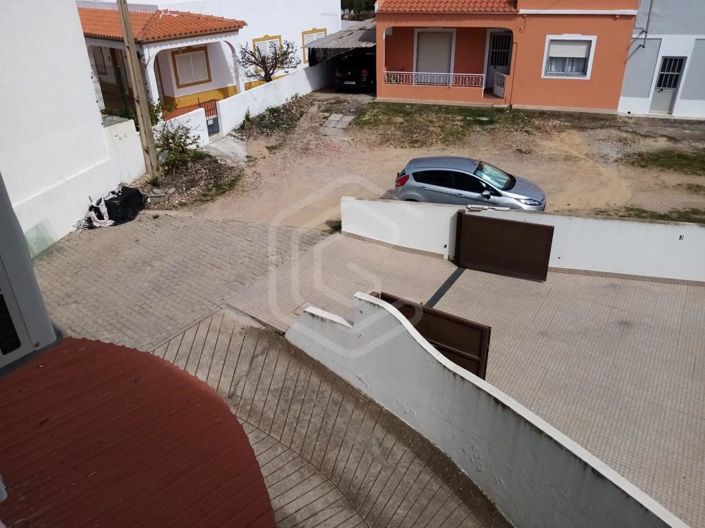 Image No.23-2 Bed Apartment for sale