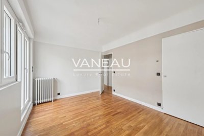 avpe1202pbrdsuot7