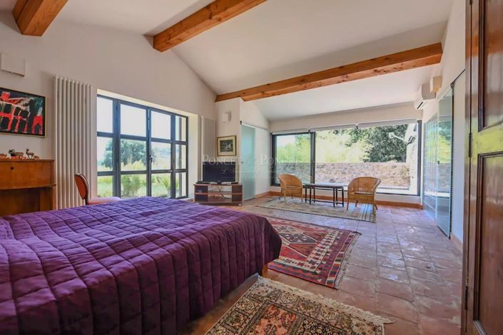 Image No.30-15 Bed House for sale