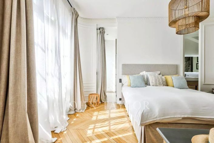 Image No.12-4 Bed Apartment for sale